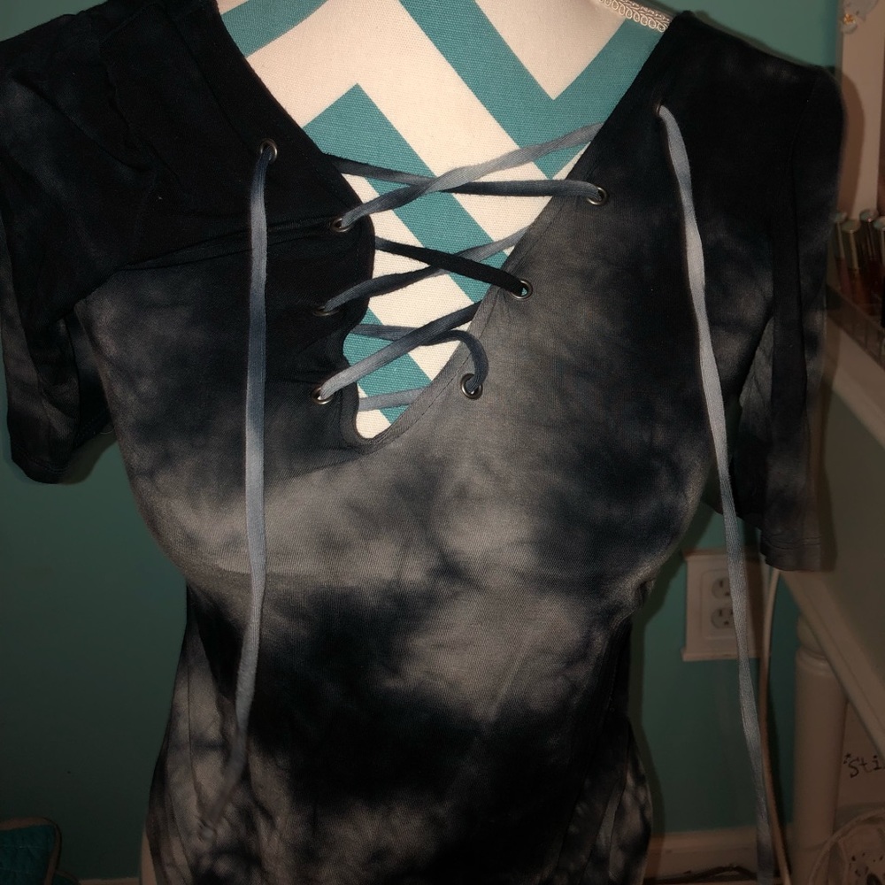 Laced up comfy tee!